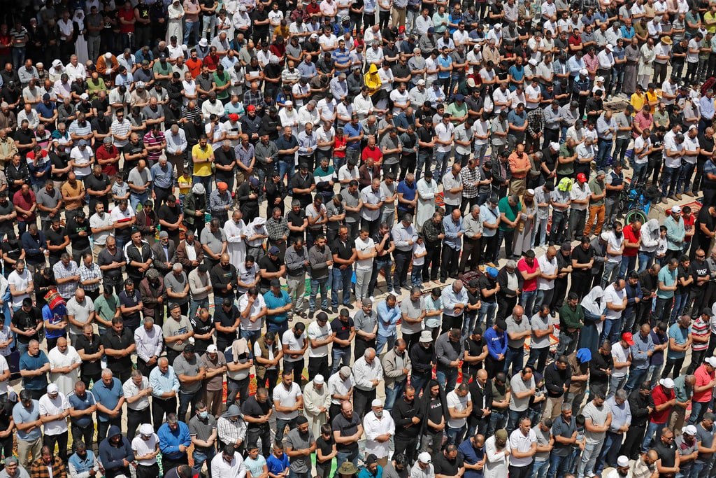 Ramadan's last Friday prayer at Al-Aqsa mosque