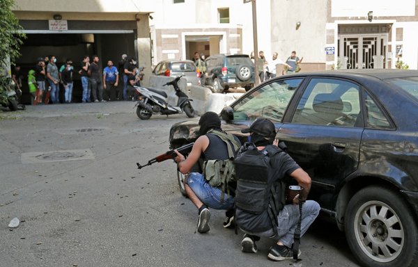 clashes in Tayouneh between Hezbollah and Lebanese forces 